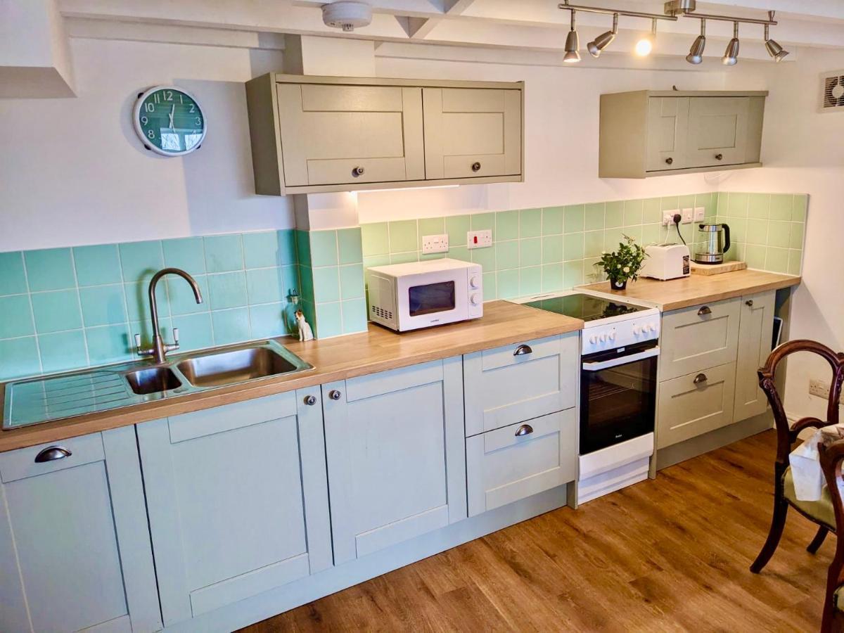 2 Stable Cottage, Llanbethery Llancarfan 外观 照片